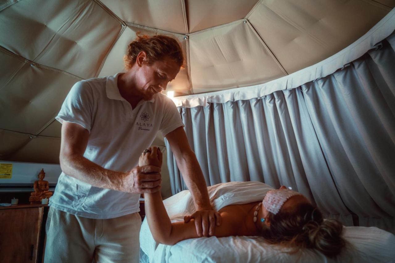 Alaya Yoga & Surf & Retreat Otel Playa Venao Dış mekan fotoğraf